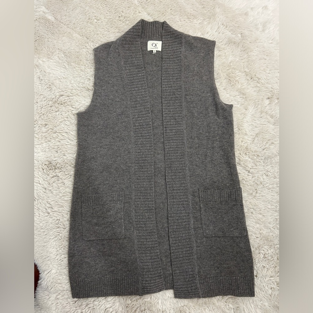 Qi Cashmere grey sweater vest